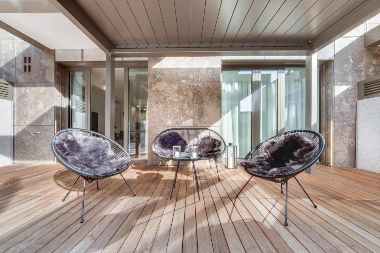 Central Apartment With Private Garage リュブリャナ エクステリア 写真