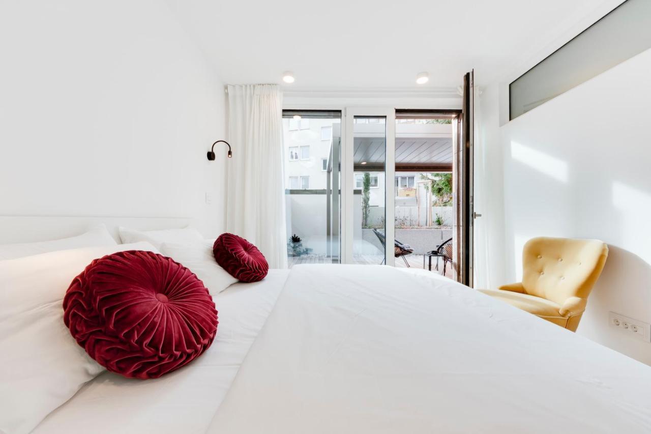 Central Apartment With Private Garage リュブリャナ エクステリア 写真